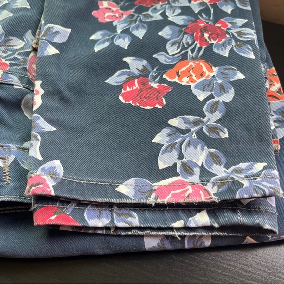 Citizens of Humanity Floral Jeans - Picture 11 of 11